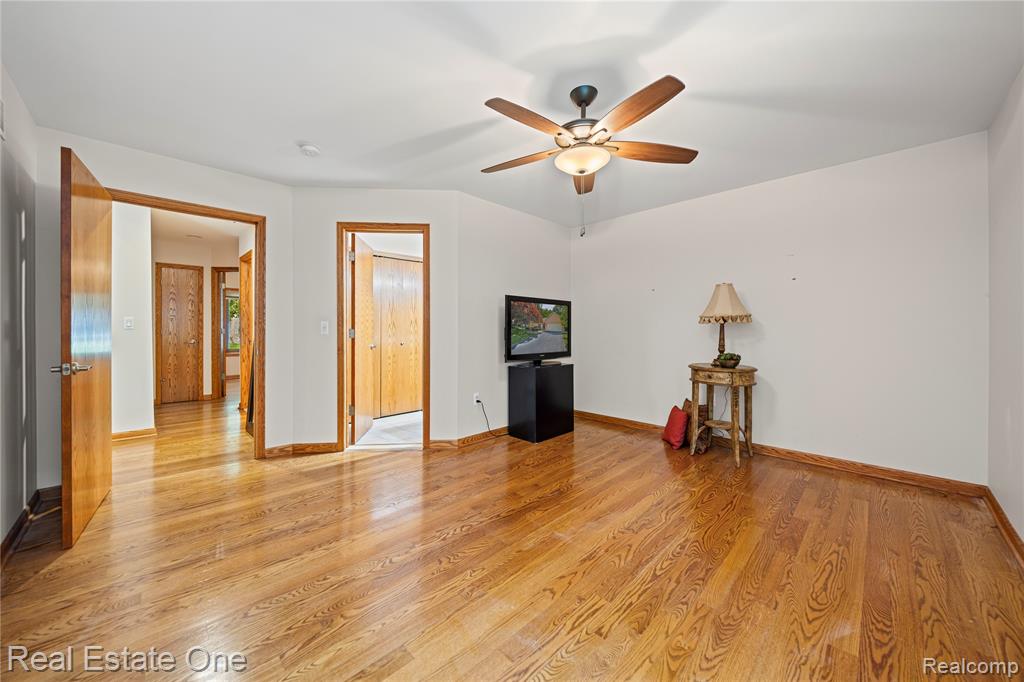 9611 Klais Road, Clarkston, MI 48348 — Photo 22