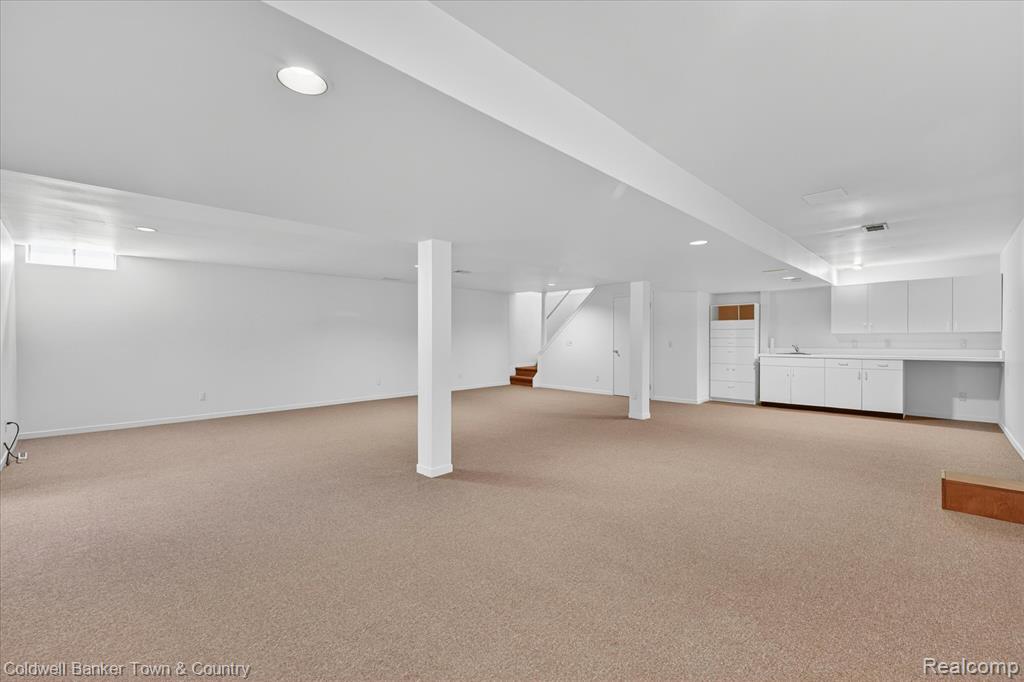 6172 Westbrooke Drive, West Bloomfield, MI — Photo 36