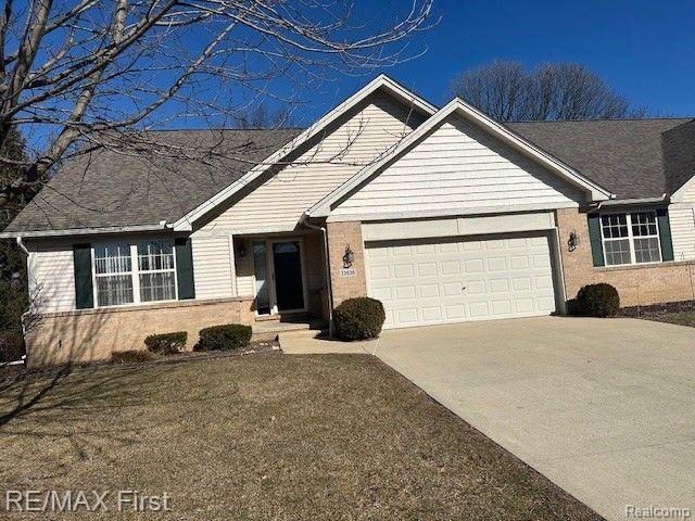 23636 MCCORT Drive, Flat Rock, MI 48134 — Photo 4