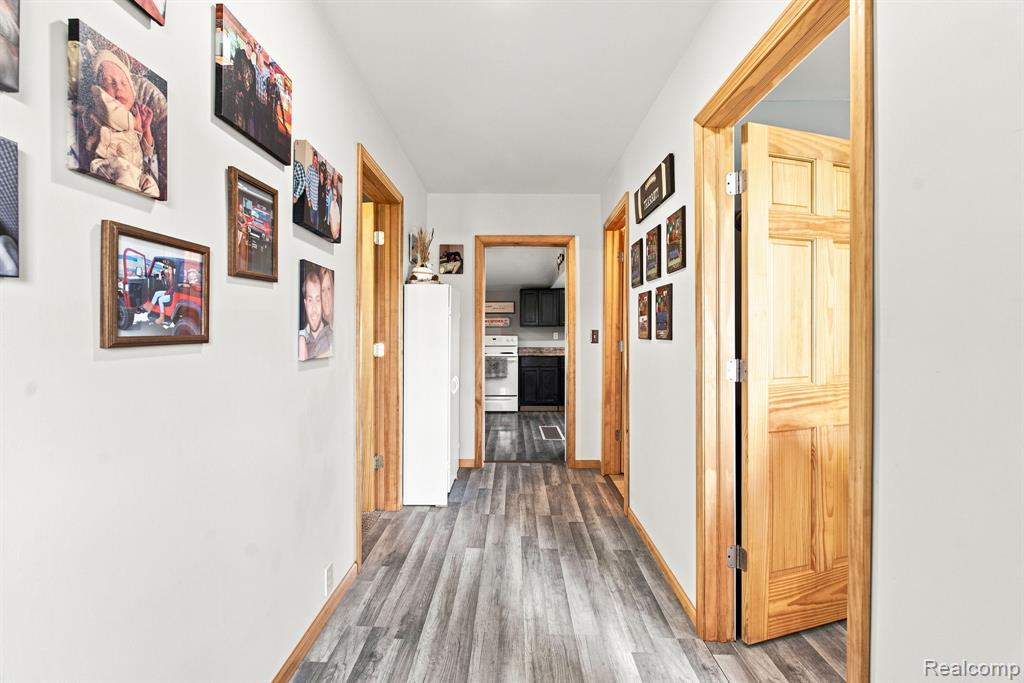 4201 Galbraith Line Road, Croswell, MI 48422 — Photo 9