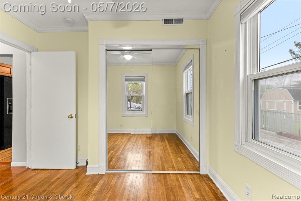 24628 Woodland Drive, Flat Rock, MI 48134 — Photo 15