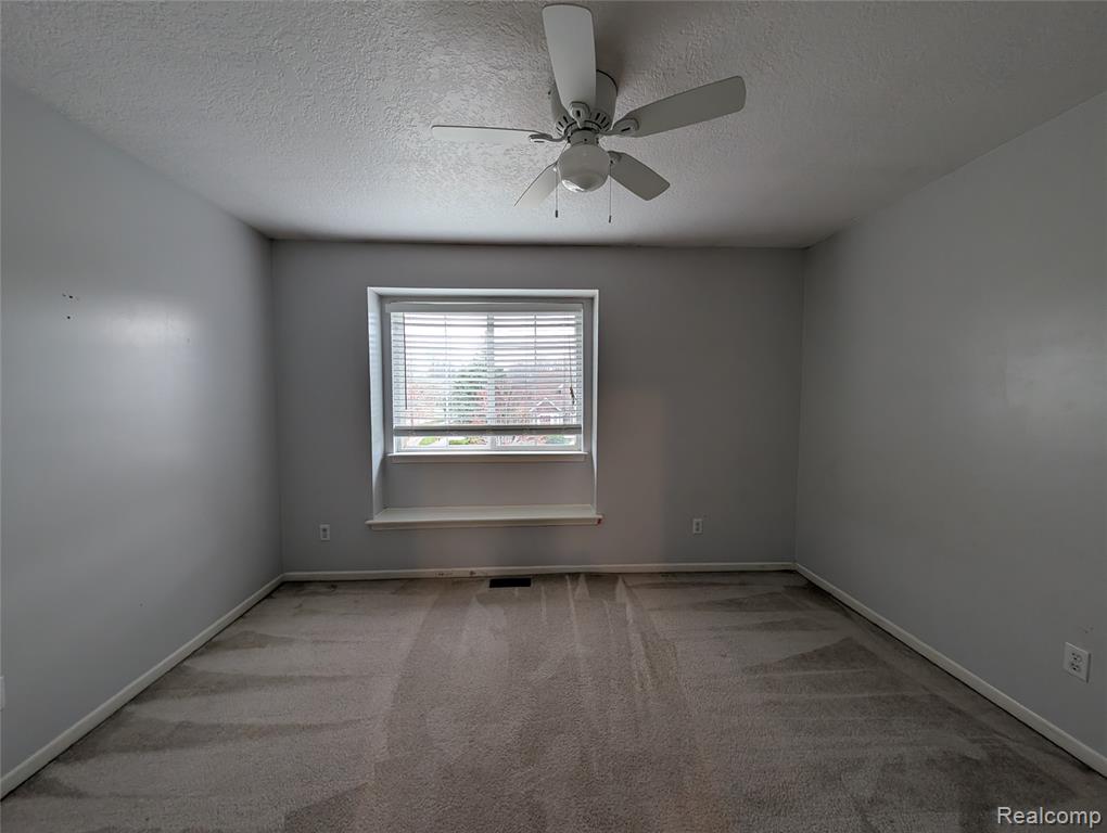 33445 Bay Hill Drive, Romulus, MI 48174 — Photo 40