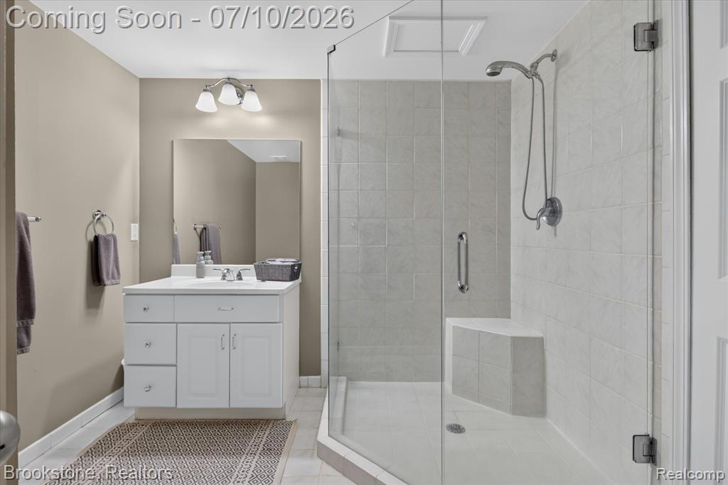 1330 Corey Cove, White Lake, MI 48383 — Photo 45