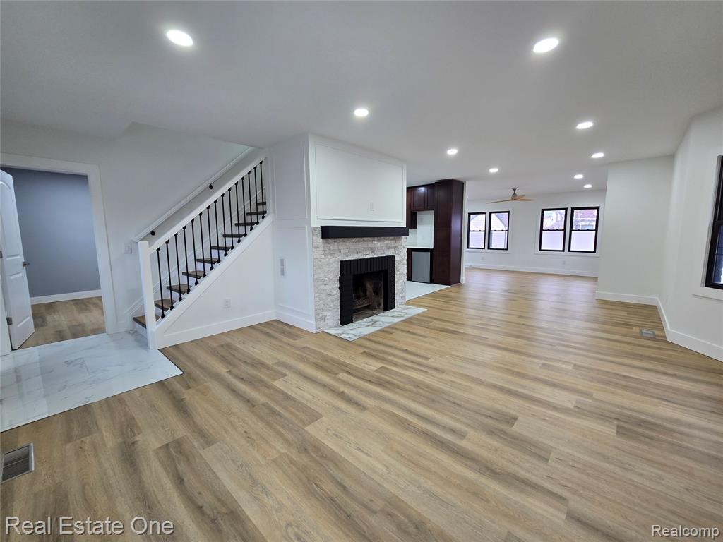 953 Kings Highway, Lincoln Park, MI 48146 — Photo 11