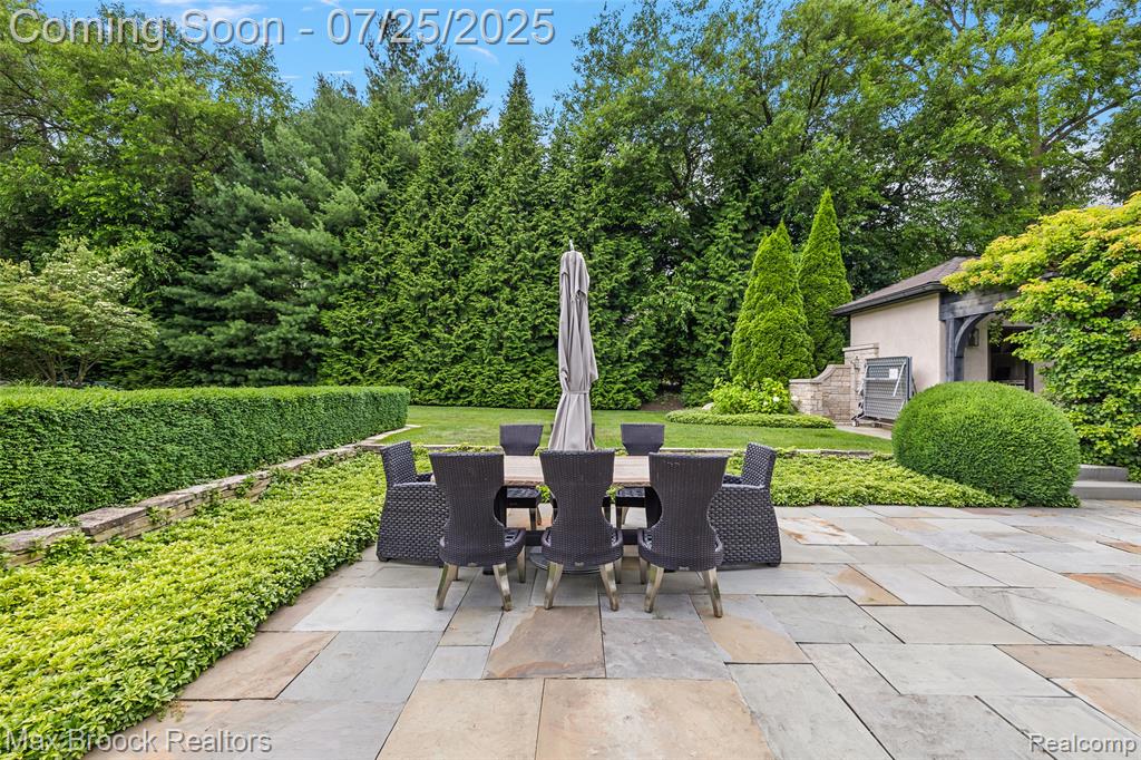 72 Lone Pine Road, Bloomfield Hills, MI 48304 — Photo 61