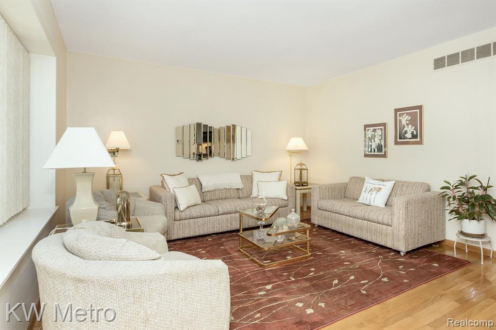44235 WESTMINISTER Way, Canton, MI 48187 — Photo 5