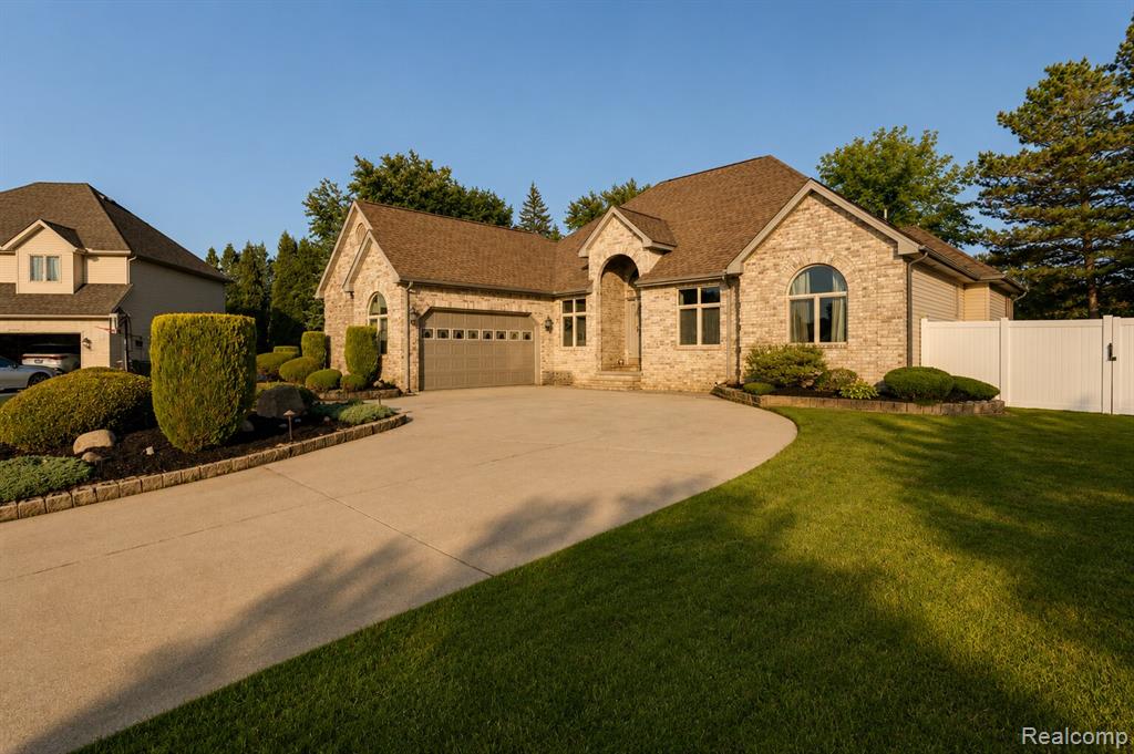 545 Karla Lane, Marysville, MI 48040 — Photo 36