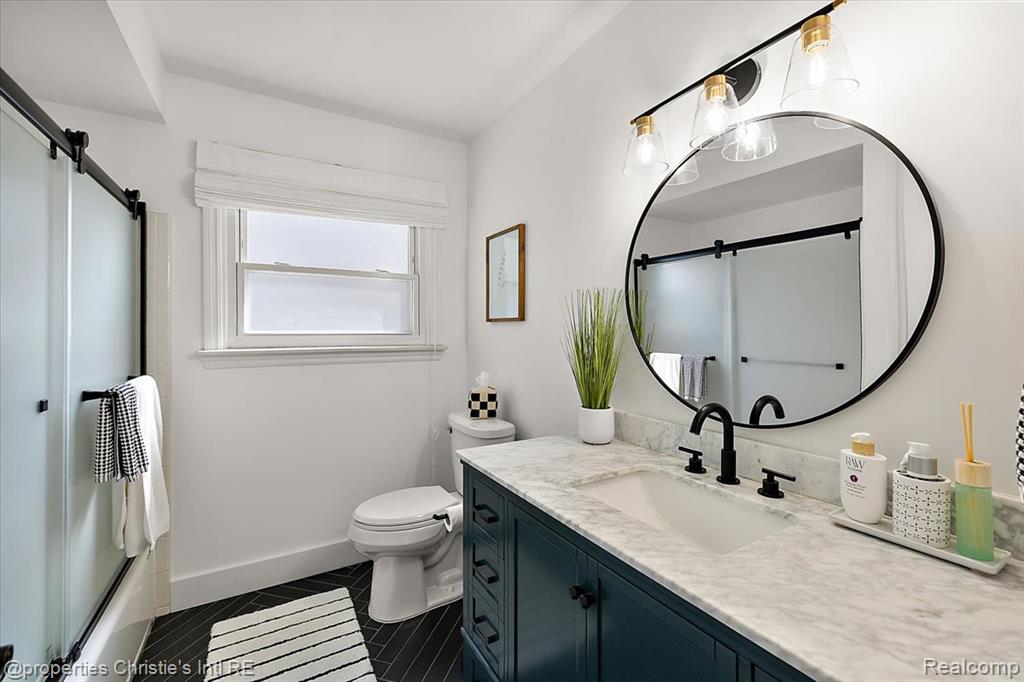 39173 Lakeshore Drive, Harrison Township, MI — Photo 29