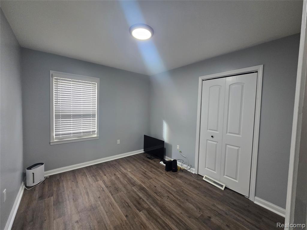 2060 Carleton West Road, Carleton, MI 48117 — Photo 14