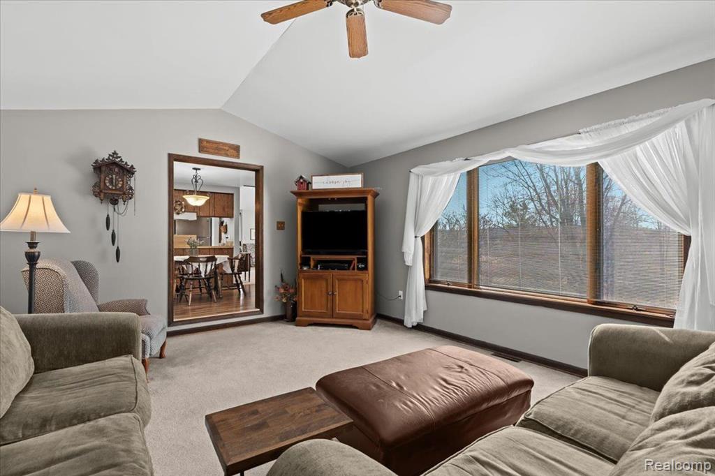 8470 WASHBURN Road, Goodrich Vlg, MI — Photo 16
