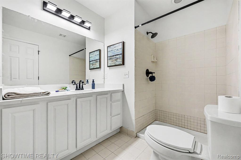 8568 Heywood Circle, Sterling Heights, MI 48312 — Photo 21