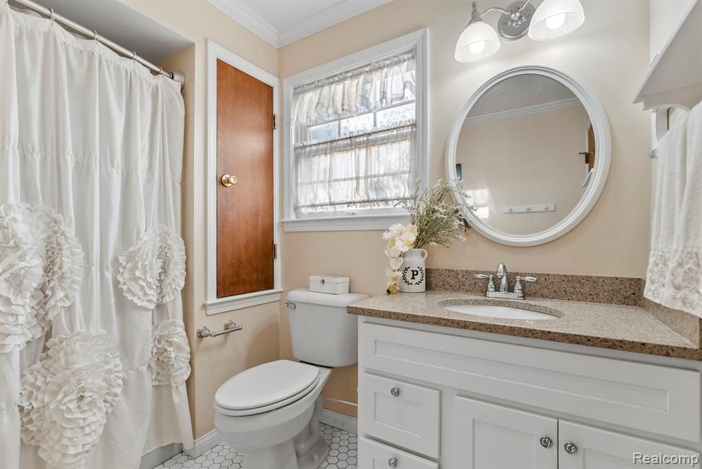 5115 Lakeshore Road, Lexington, MI 48450 — Photo 16