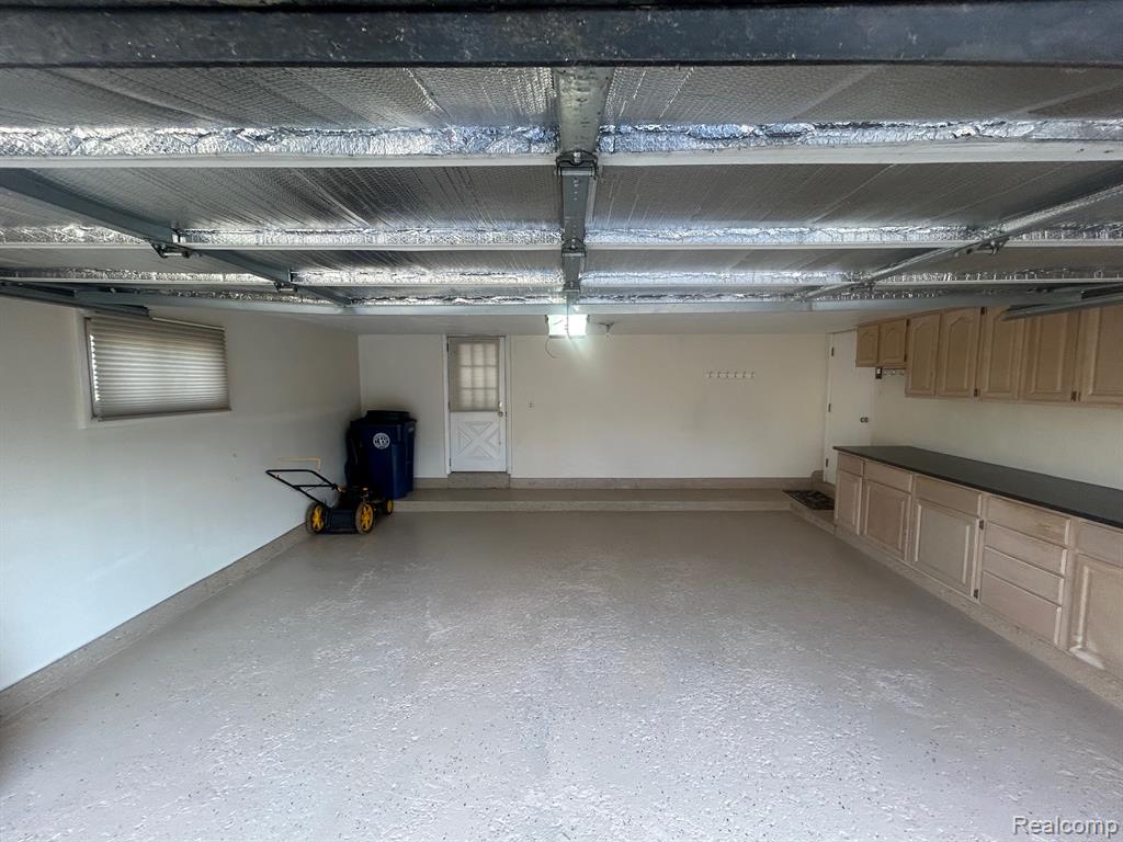 5659 KINGSMILL, Bloomfield Hills, MI — Photo 46