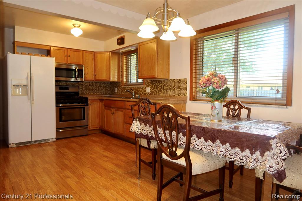 4365 Jo Drive, Saginaw, MI 48601 — Photo 15