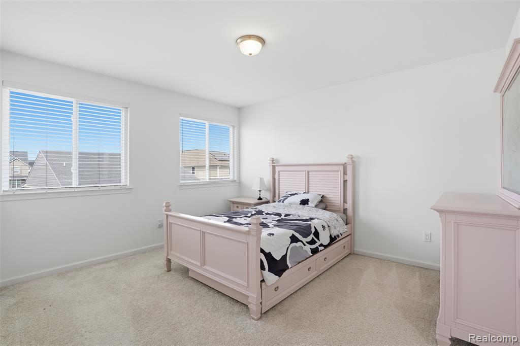 50782 Ross Street, Canton, MI 48187 — Photo 33