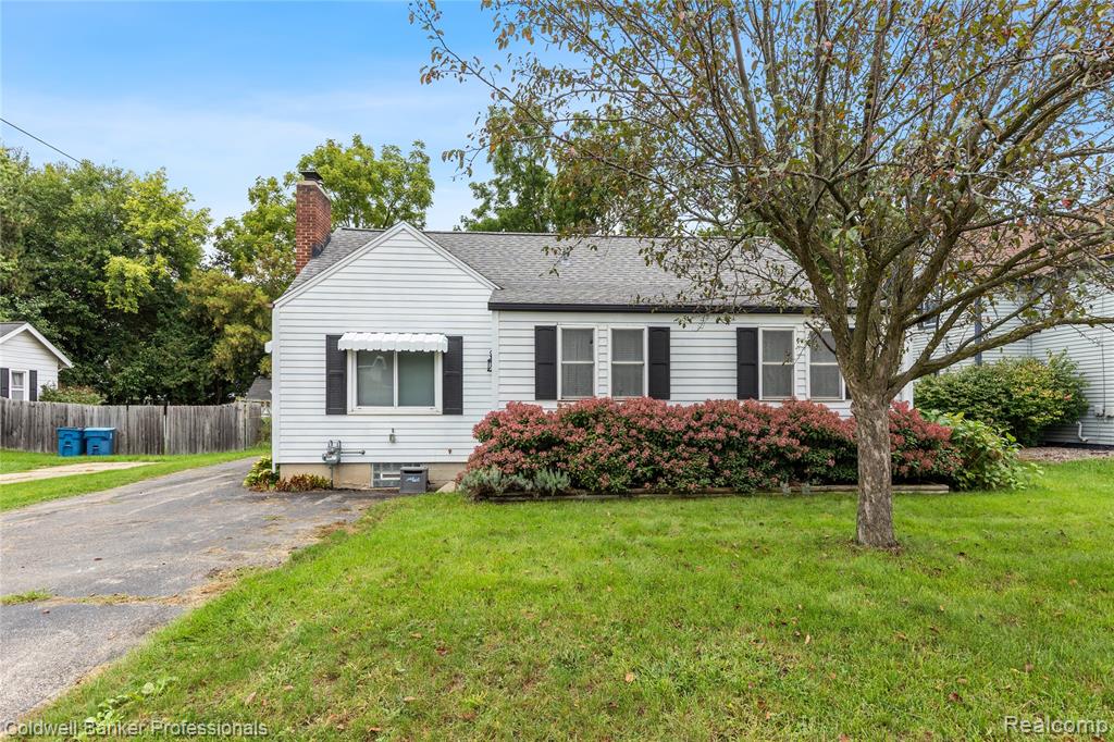 909 Cogswell Street NW, Grand Rapids, MI 49544