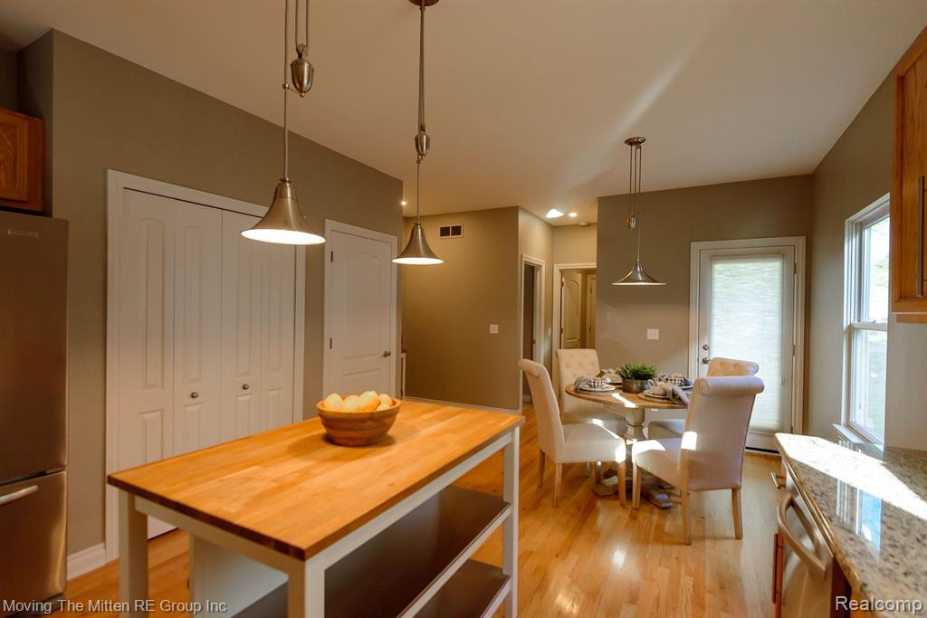 841 ROOSEVELT Street, Canton, MI 48188 — Photo 14