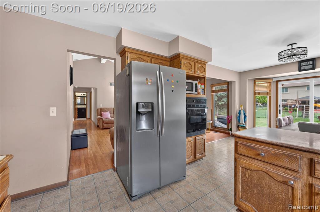 46362 Springhill Drive, Utica, MI 48317 — Photo 16