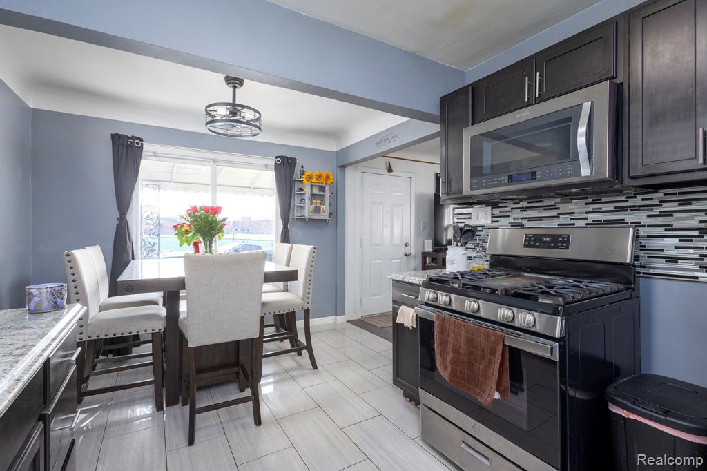 2374 Detroit Avenue, Lincoln Park, MI 48146 — Photo 5