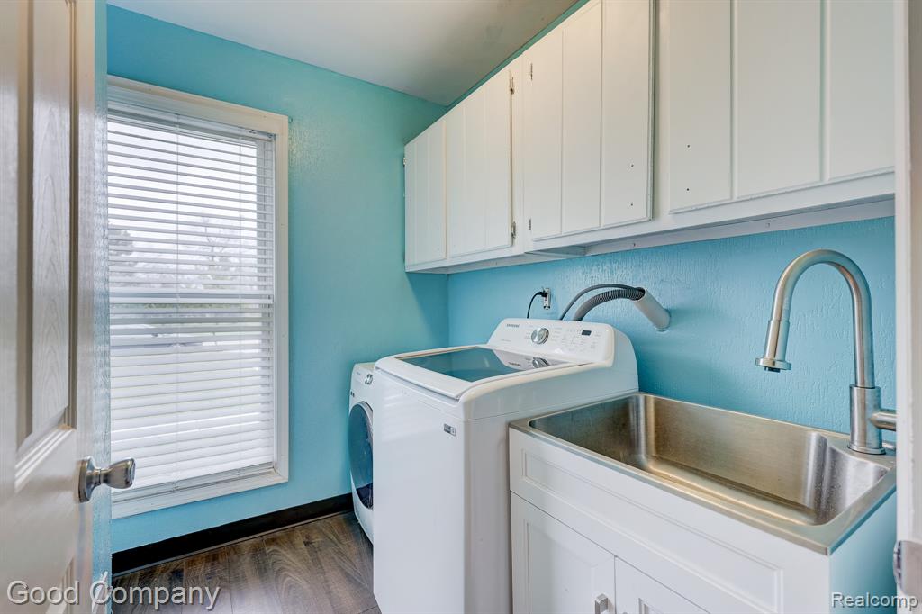 42293 Saltz Road, Canton, MI 48187 — Photo 27