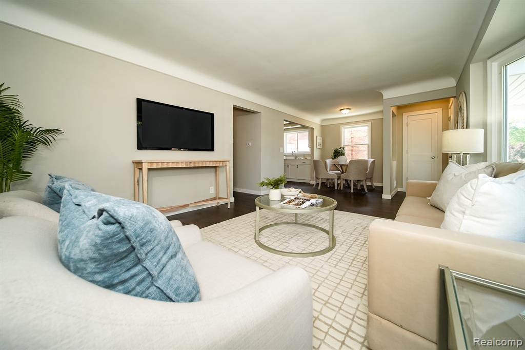 23610 Morton Street, Oak Park, MI 48237 — Photo 15