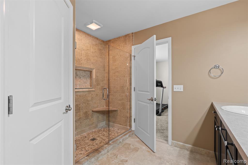2336 Brigantine, Commerce Twp, MI 48382 — Photo 21