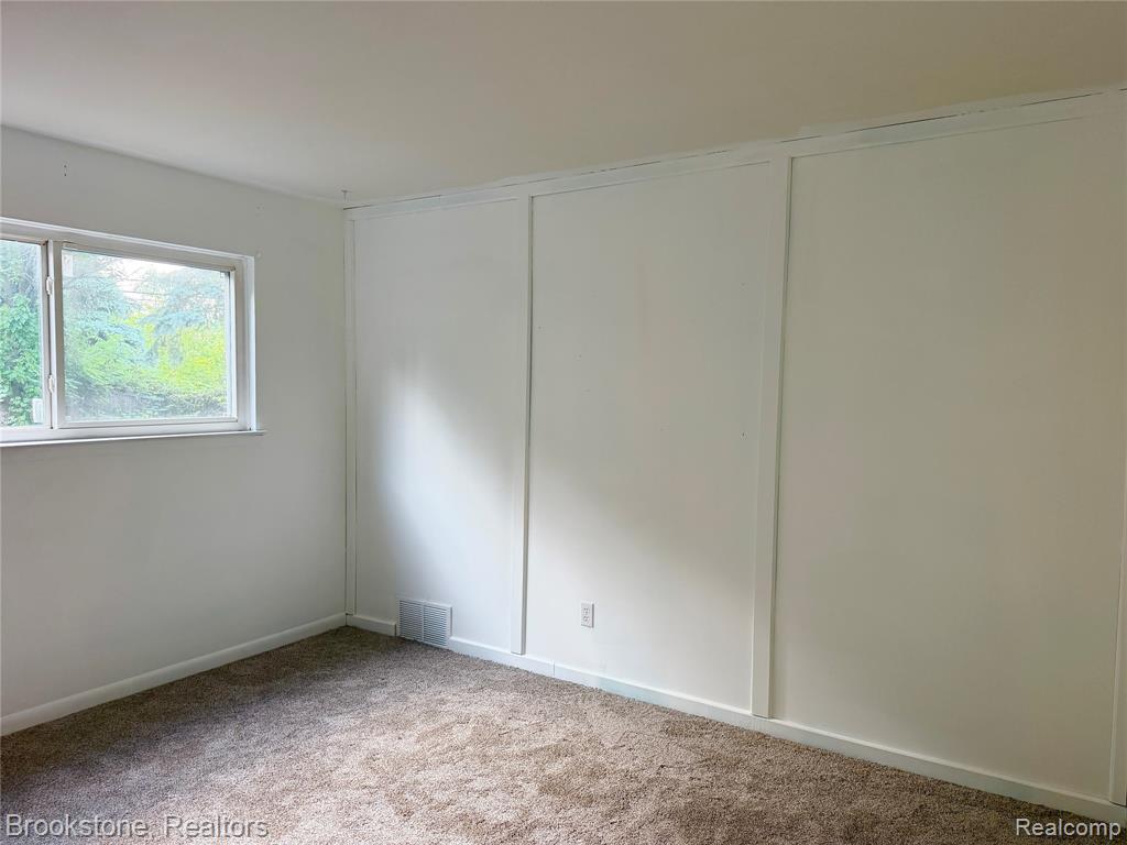 413 Forest Street, Westland, MI 48186 — Photo 11