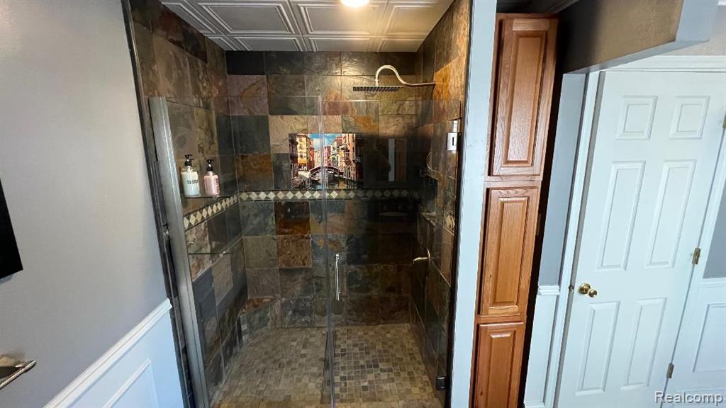 29049 Sugar Island Court, Gibraltar, MI — Photo 14