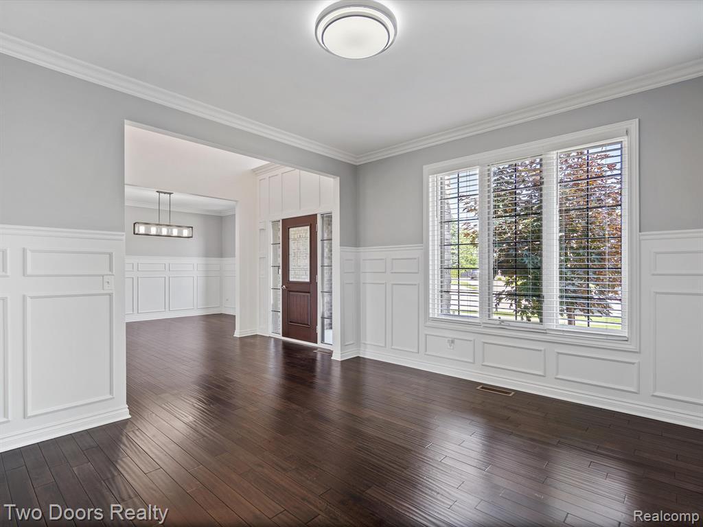 52903 Forest Grove, Shelby Twp, MI 48315 — Photo 13