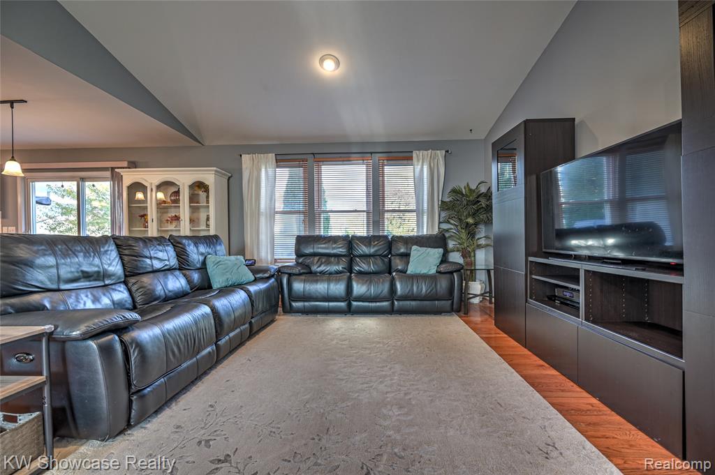 791 Deer Path Trail, Waterford, MI 48327 — Photo 8