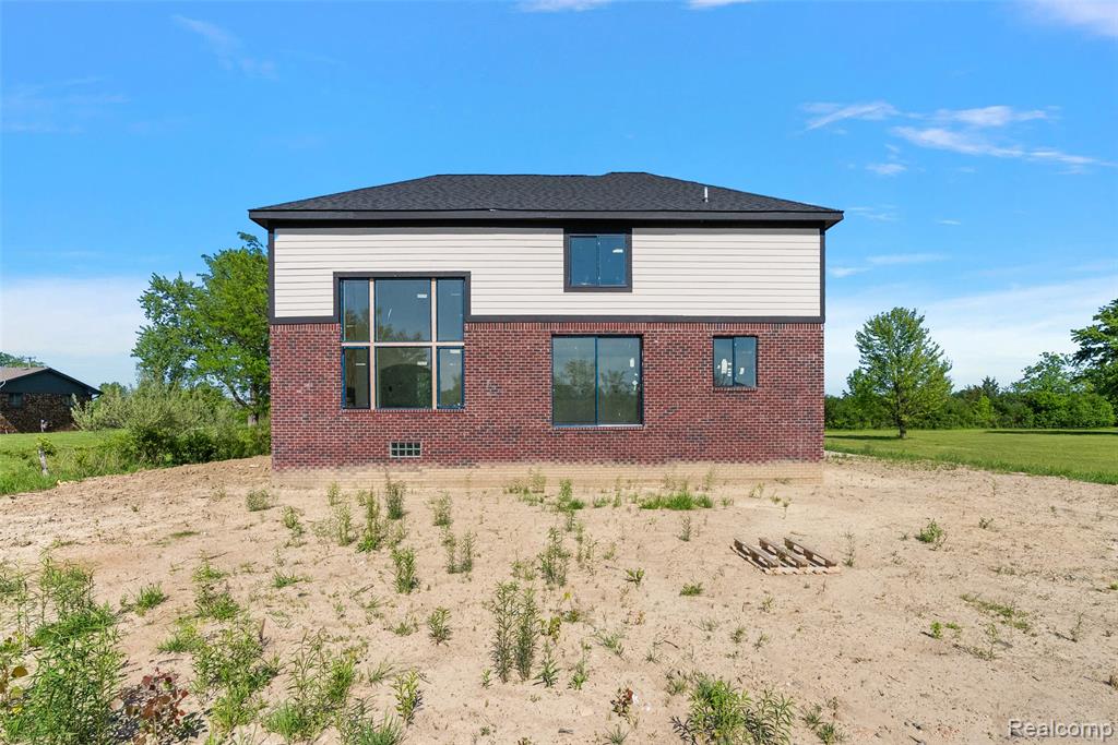 60637 Schoenherr Road Road, Washington, MI — Photo 4
