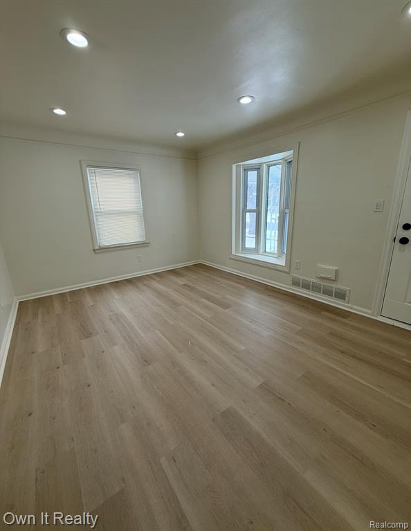 9046 Stahelin Avenue, Detroit, MI 48228 — Photo 3