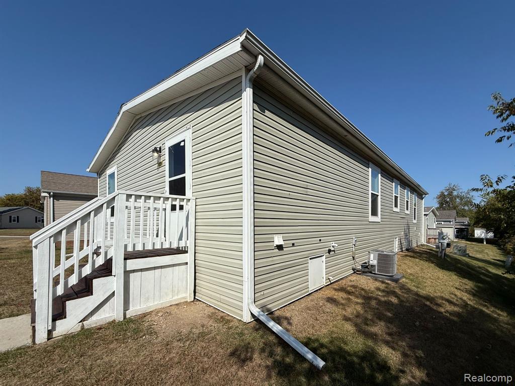 1553 Larkmore Lane, Grass Lake, MI 49240 — Photo 25