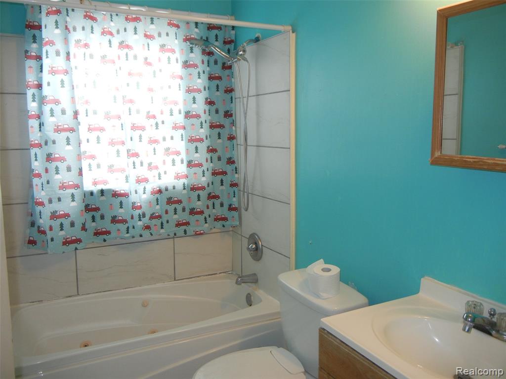 9656 Sioux, Redford, MI 48239 — Photo 6