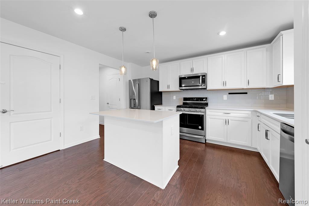 5225 Marie Lane, Sterling Heights, MI 48310 — Photo 13