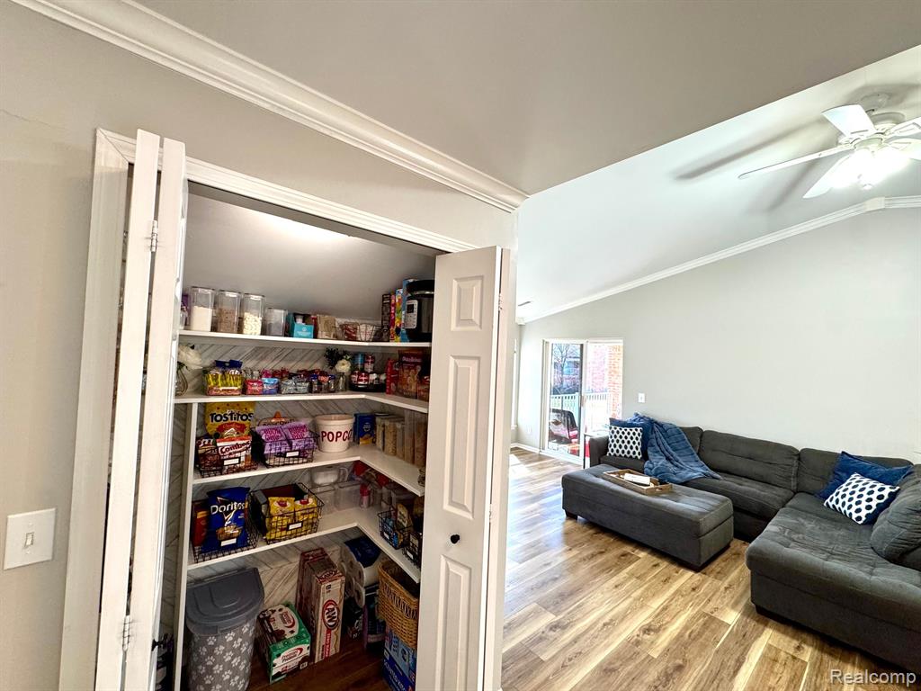 56467 CHESAPEAKE Trail, Utica, MI 48316 — Photo 5