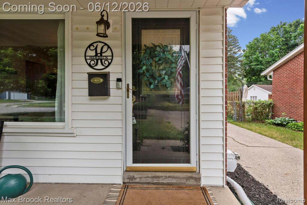 14474 Oxford, Plymouth, MI 48170 — Photo 35
