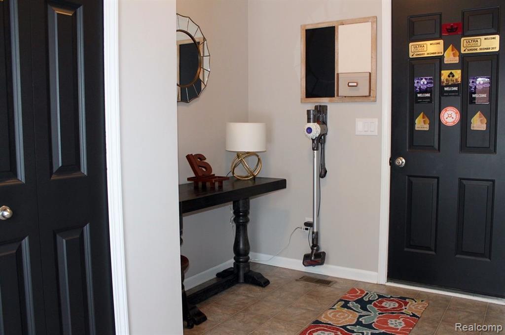 483 PROSPECT HILL Street, Canton, MI 48188 — Photo 9