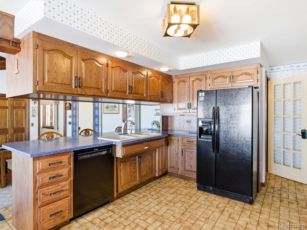 94 N Lake Street, Port Sanilac, MI 48469 — Photo 25