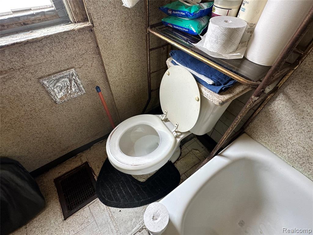 5042 Pennsylvania Street, Detroit, MI 48213 — Photo 43