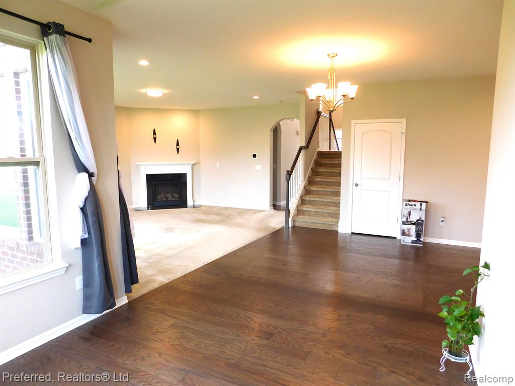 50316 AMBERWOOD Road, Canton, MI 48188 — Photo 13