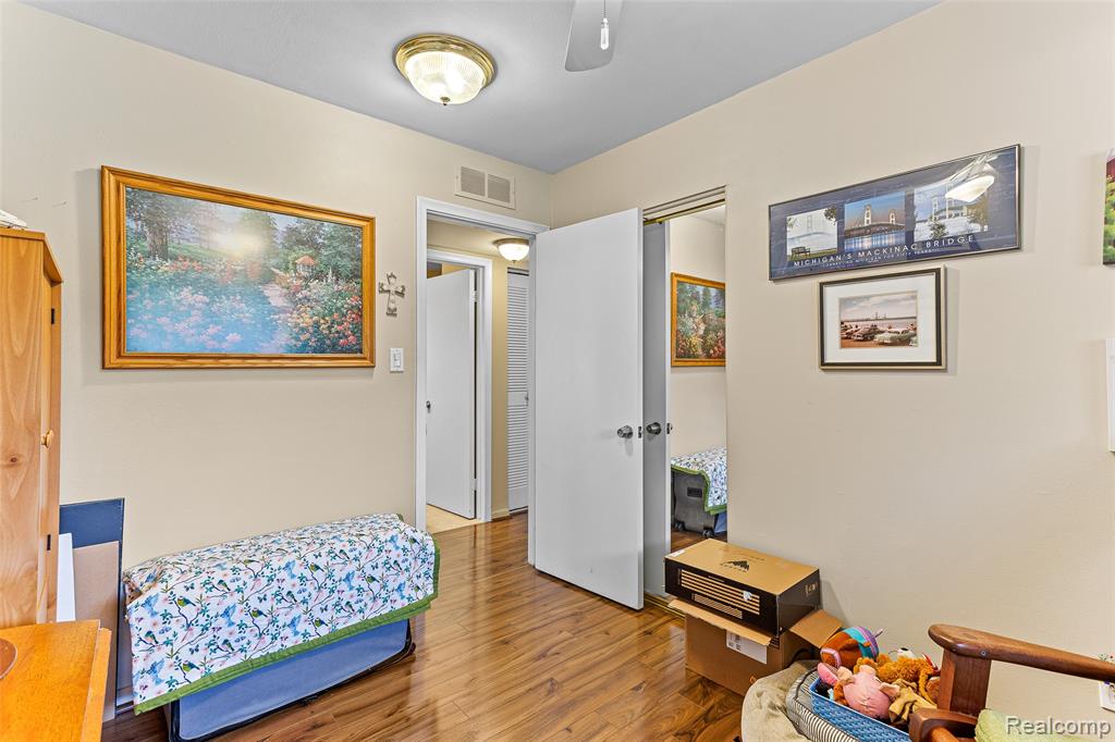 40610 Rock Hill Street, Novi, MI — Photo 23
