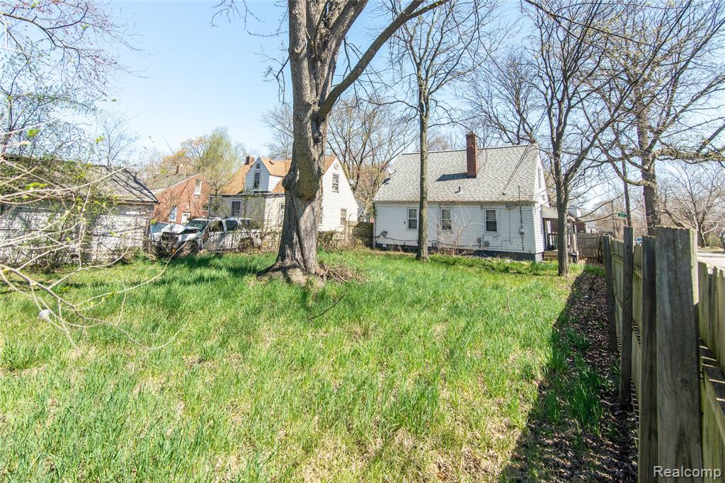 6303 Neff Avenue, Highland Park, MI 48224 — Photo 5