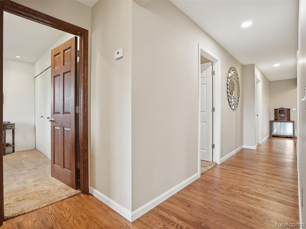 32160 S River Road, Harrison Township, MI — Photo 25