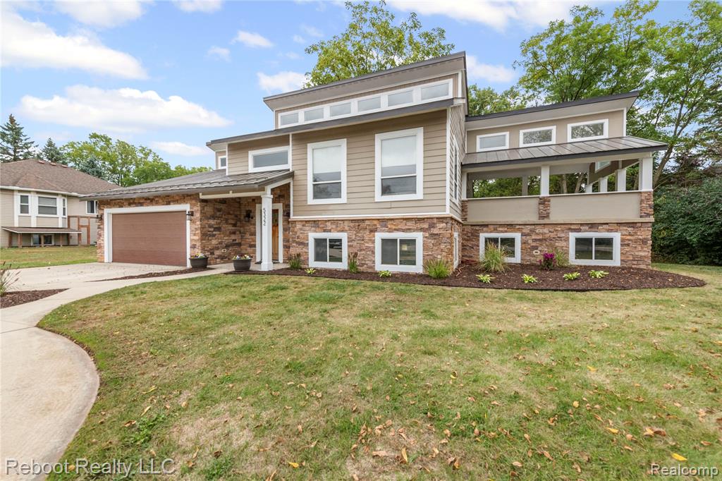 5322 Clintonville Road, Clarkston, MI — front exterior