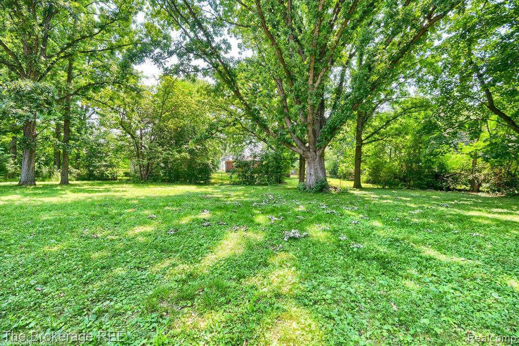 5312 Michael Court, Grand Blanc, MI 48439 — Photo 37