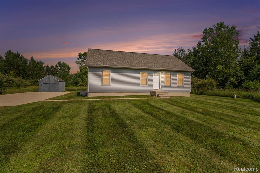 8803 S Cork Road, Morrice, MI 48857 — Photo 15