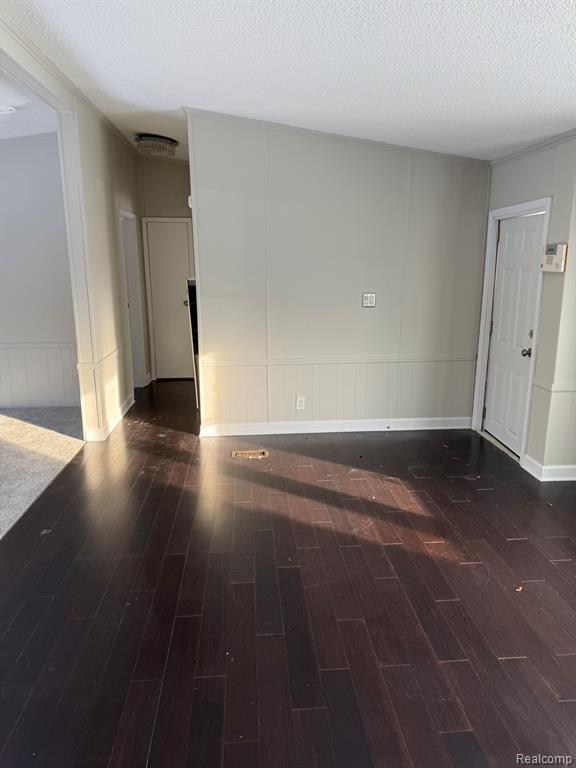 5249 Lapeer Road, Burton, MI 48509 — Photo 11