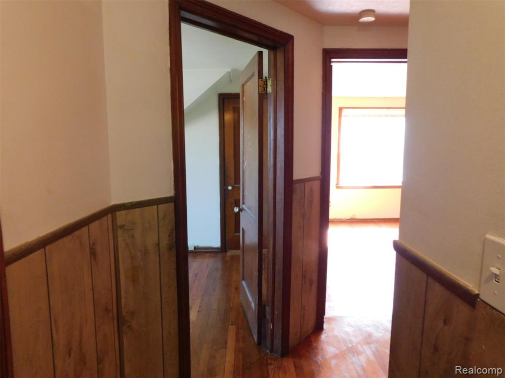 8346 Sirron Street, Detroit, MI 48234 — Photo 8