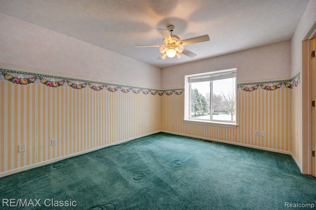 4661 Mallards Landing, Highland, MI — Photo 37